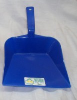 Palita plástica para residuos.